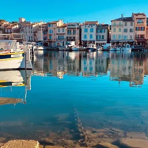 Apartment Le A Cassis,top Emplacement,parking,double Balcon Cassis