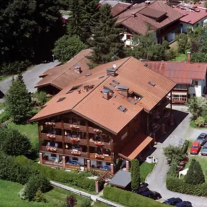 gastehaus-zur-farbe-apartments.com-bavaria.com/
