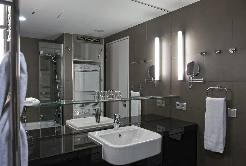 Aparthotel Adina Apartment Hotel Berlin Hackescher Markt